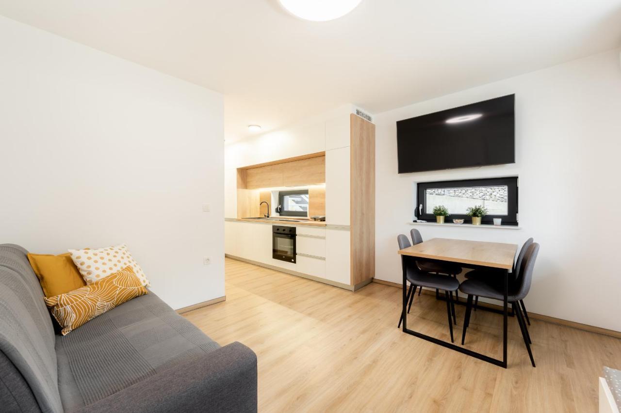 Apartments Gros Radece Εξωτερικό φωτογραφία